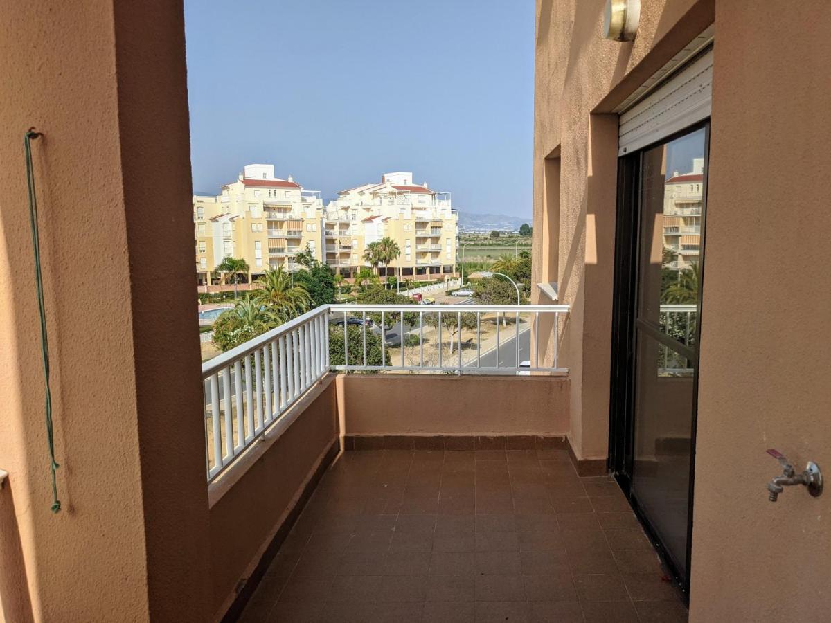 Salobrena - Primera Linea De Playa Junto Al Paseo Maritimo Esterno foto